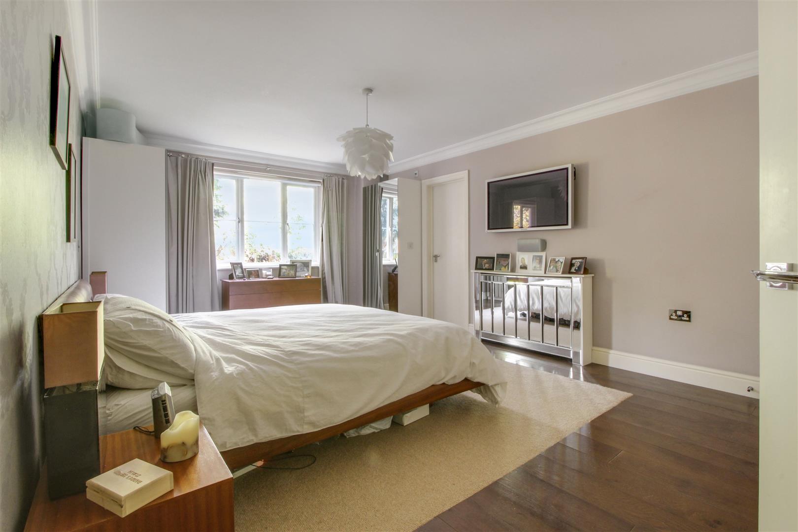 Eastwick Lodge, Village Road, Enfield Lanes Estate Agents